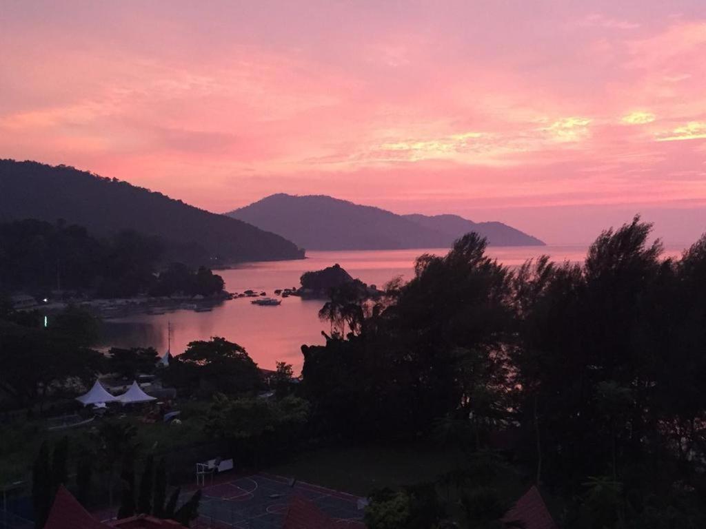 山洛克海景11号别墅 峇都丁宜 外观 照片